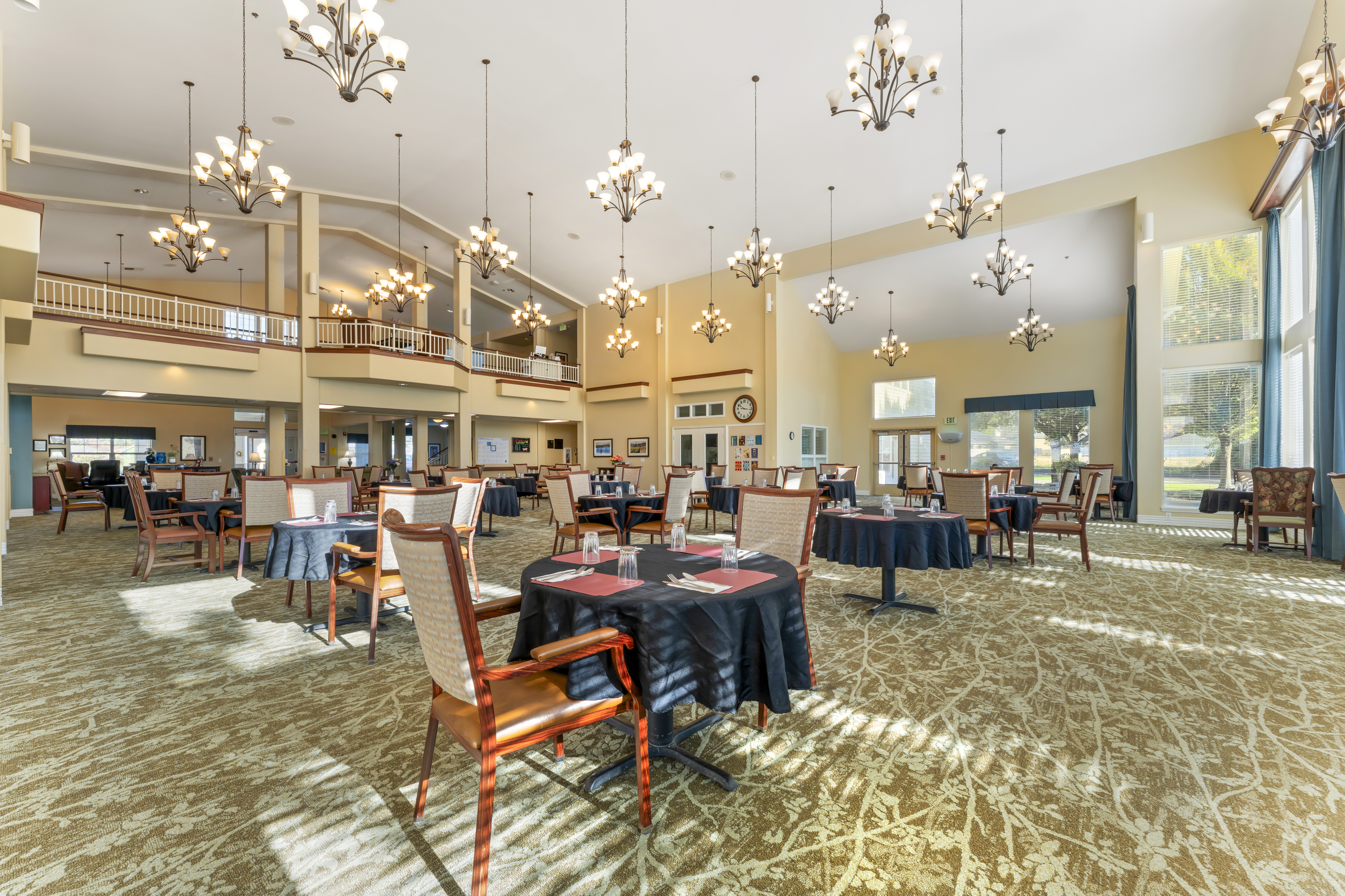 3-college-place-dining-room