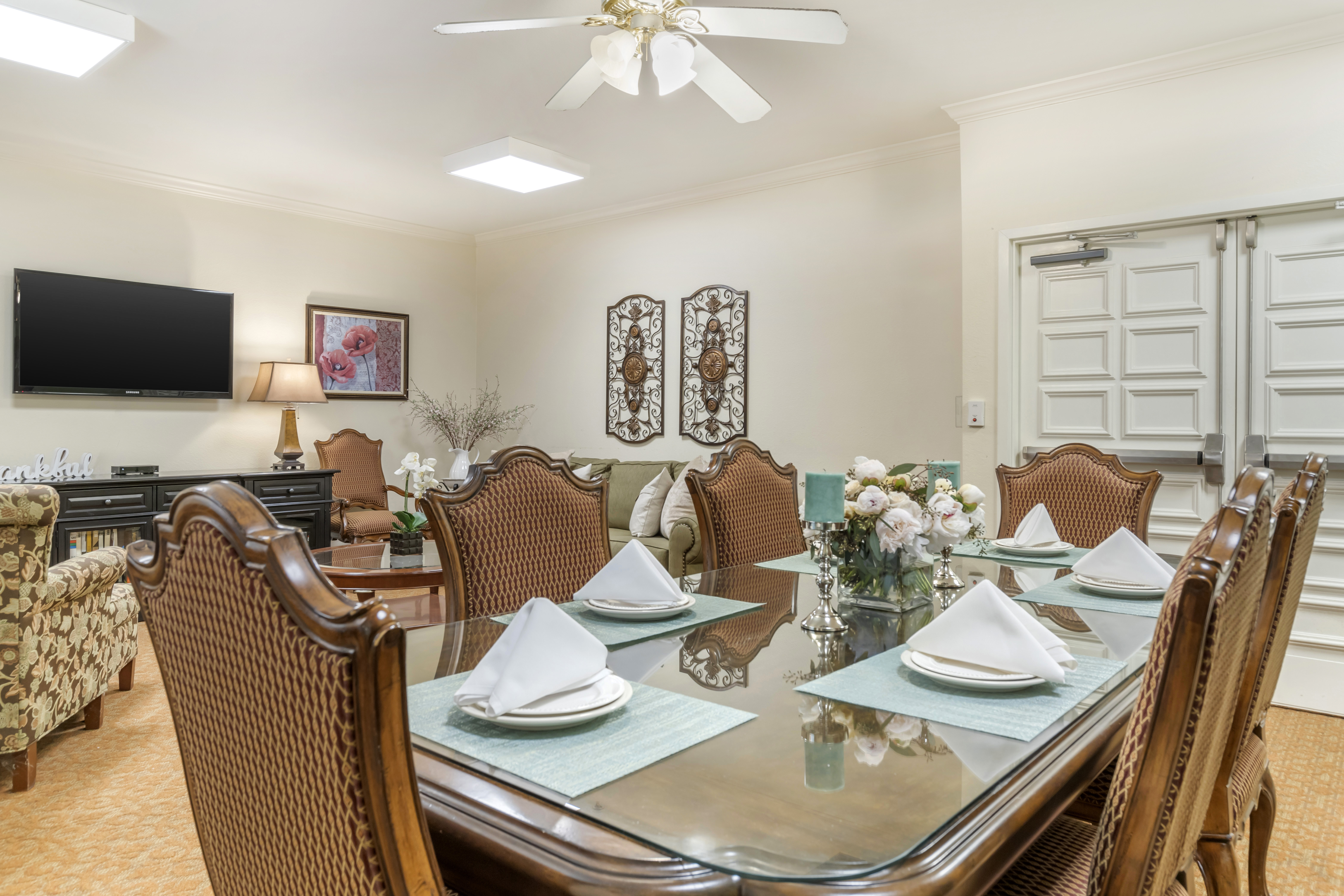 3-hollywood-park-private-dining-room