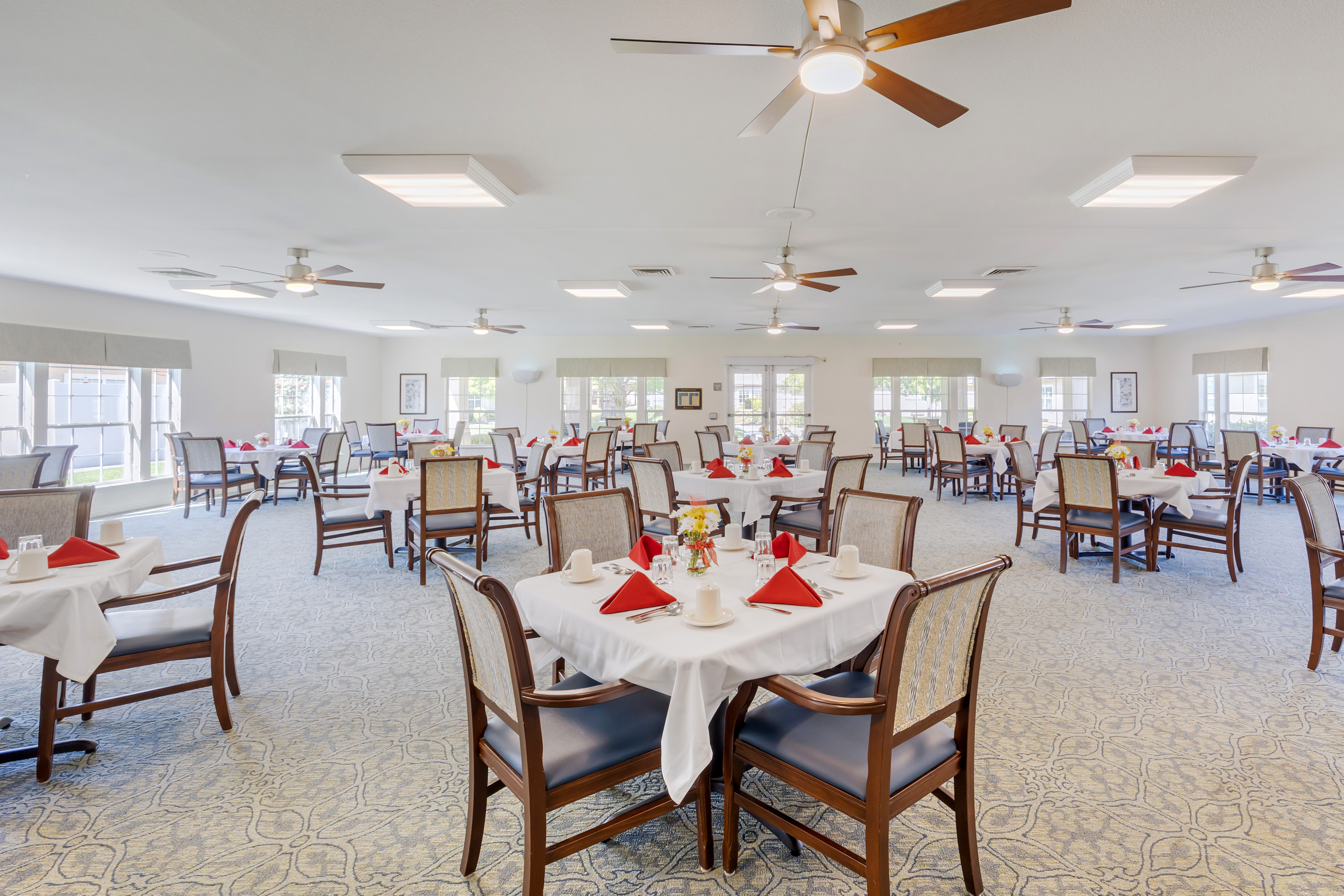 3-las-vegas-dining-room