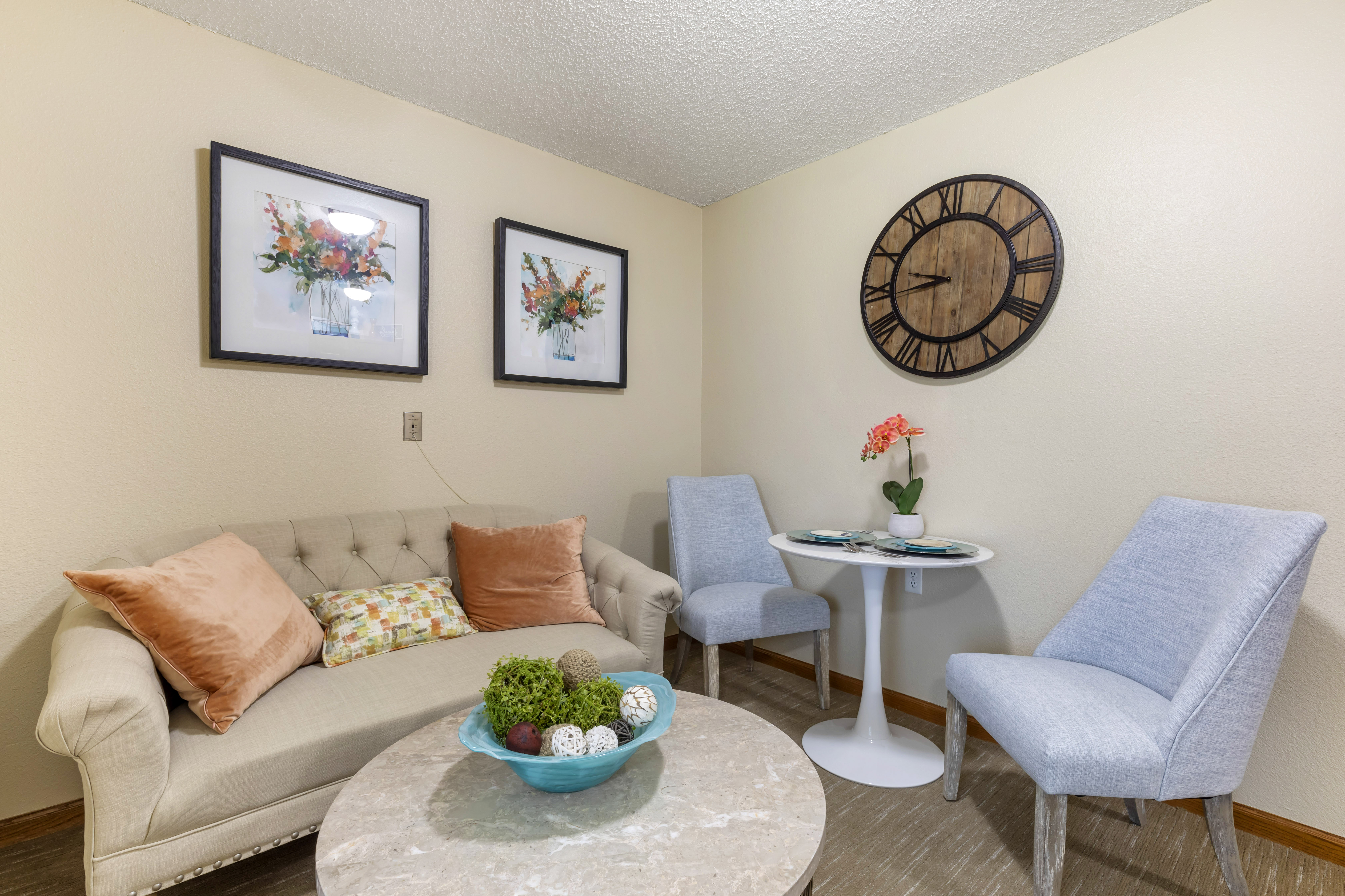 3-palestine-apartment-living-room
