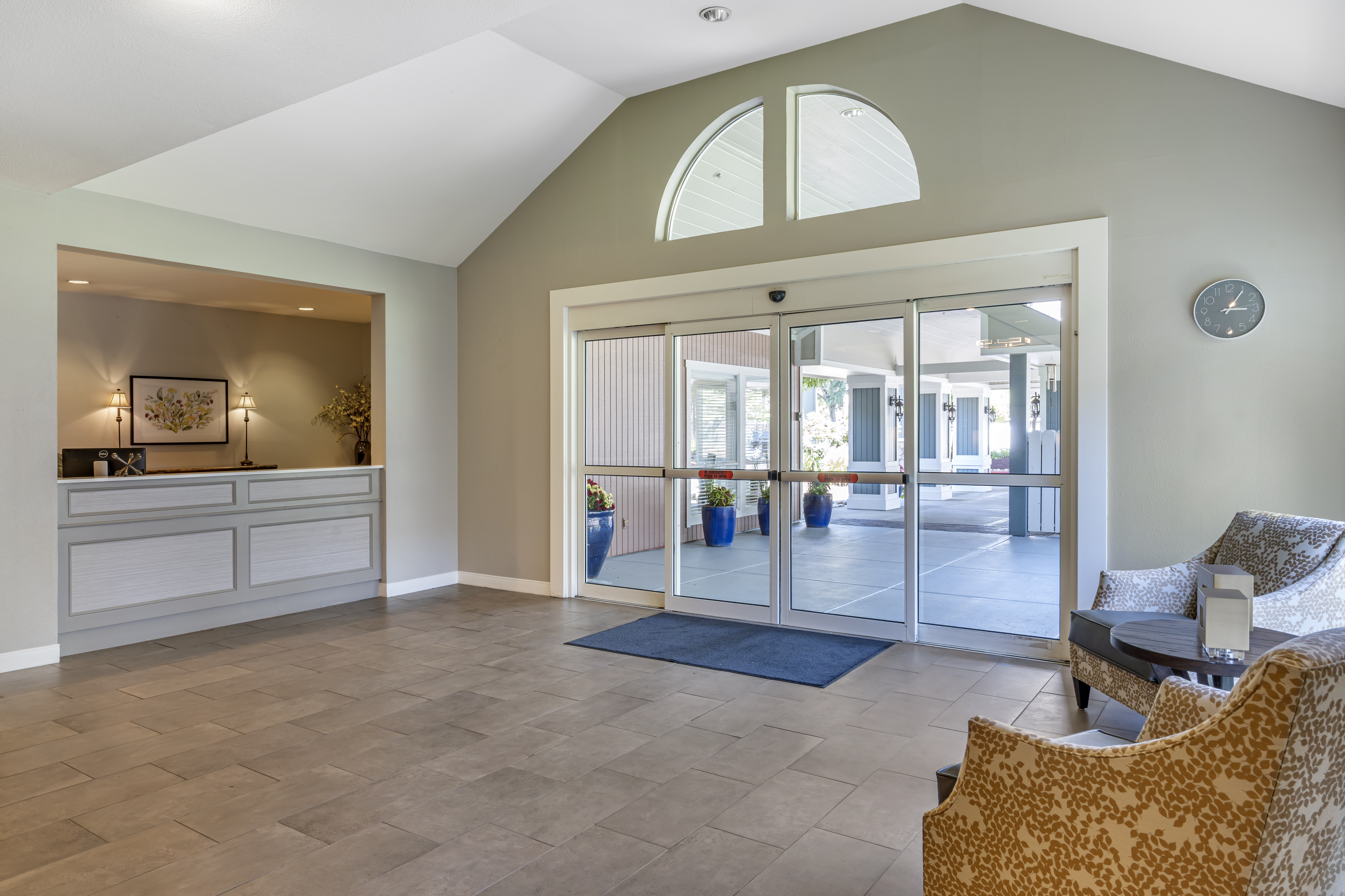 paulin-creek-lobby