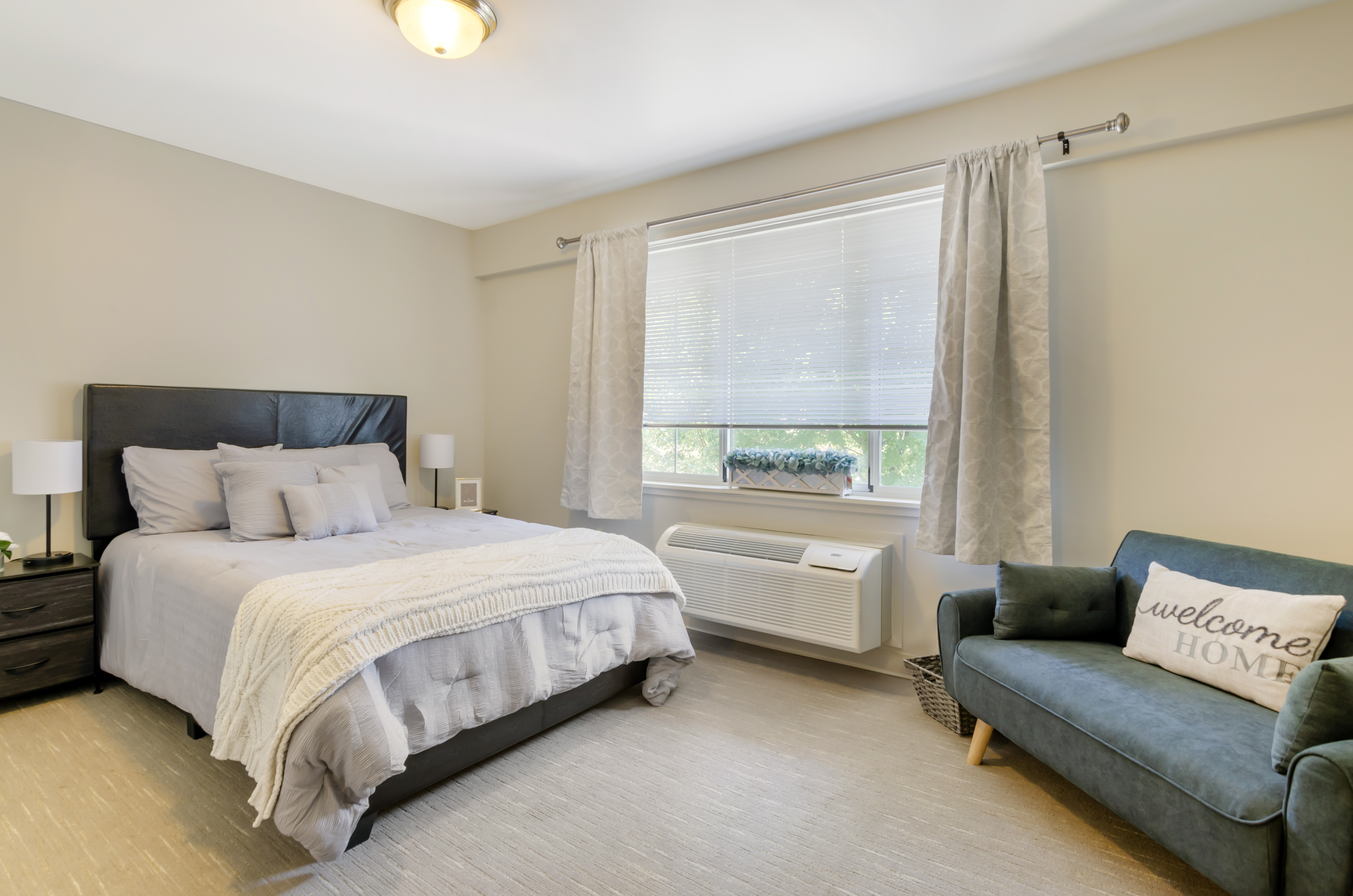 1-staunton-apartment-bedroom