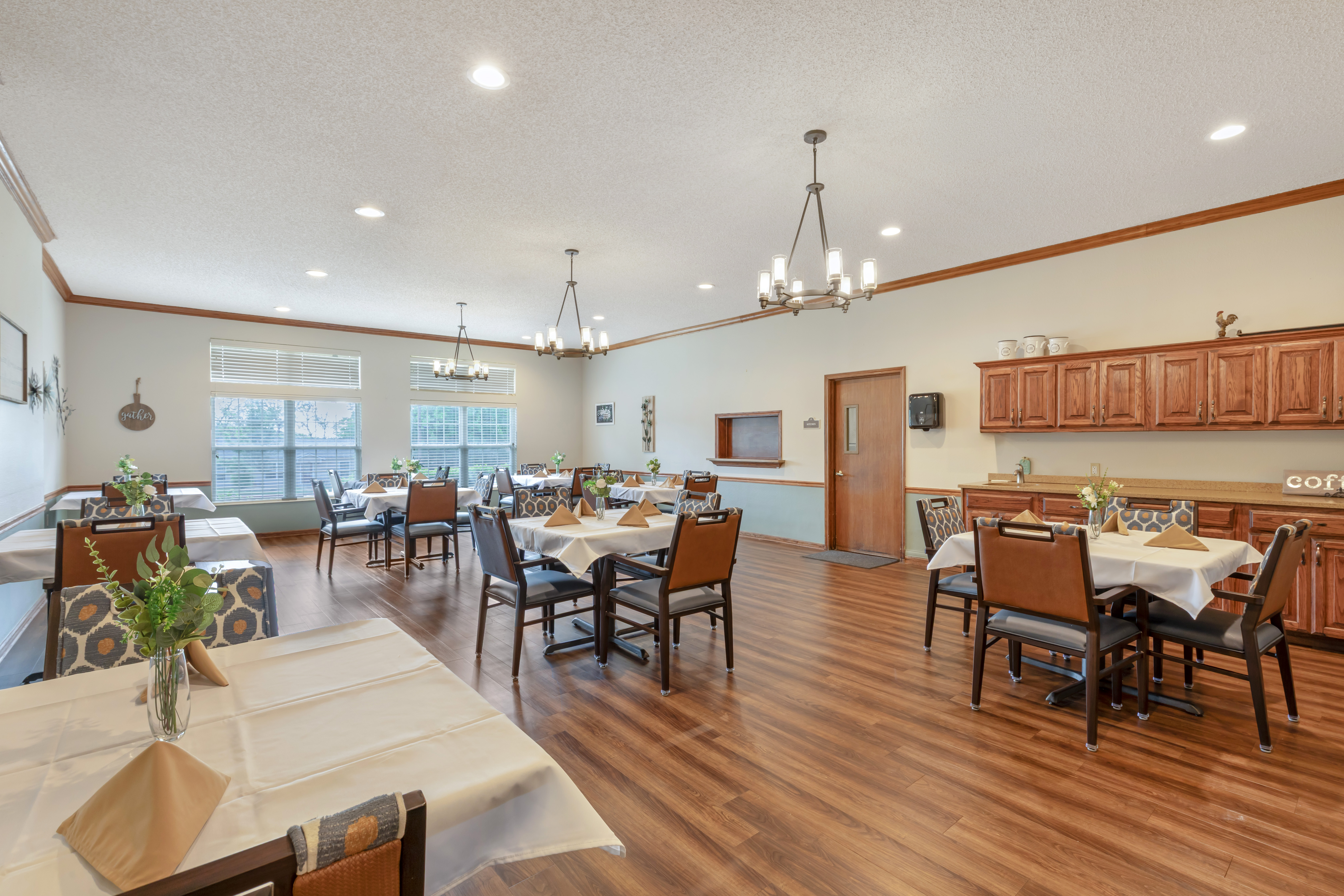 weatherford-tx-dining-room