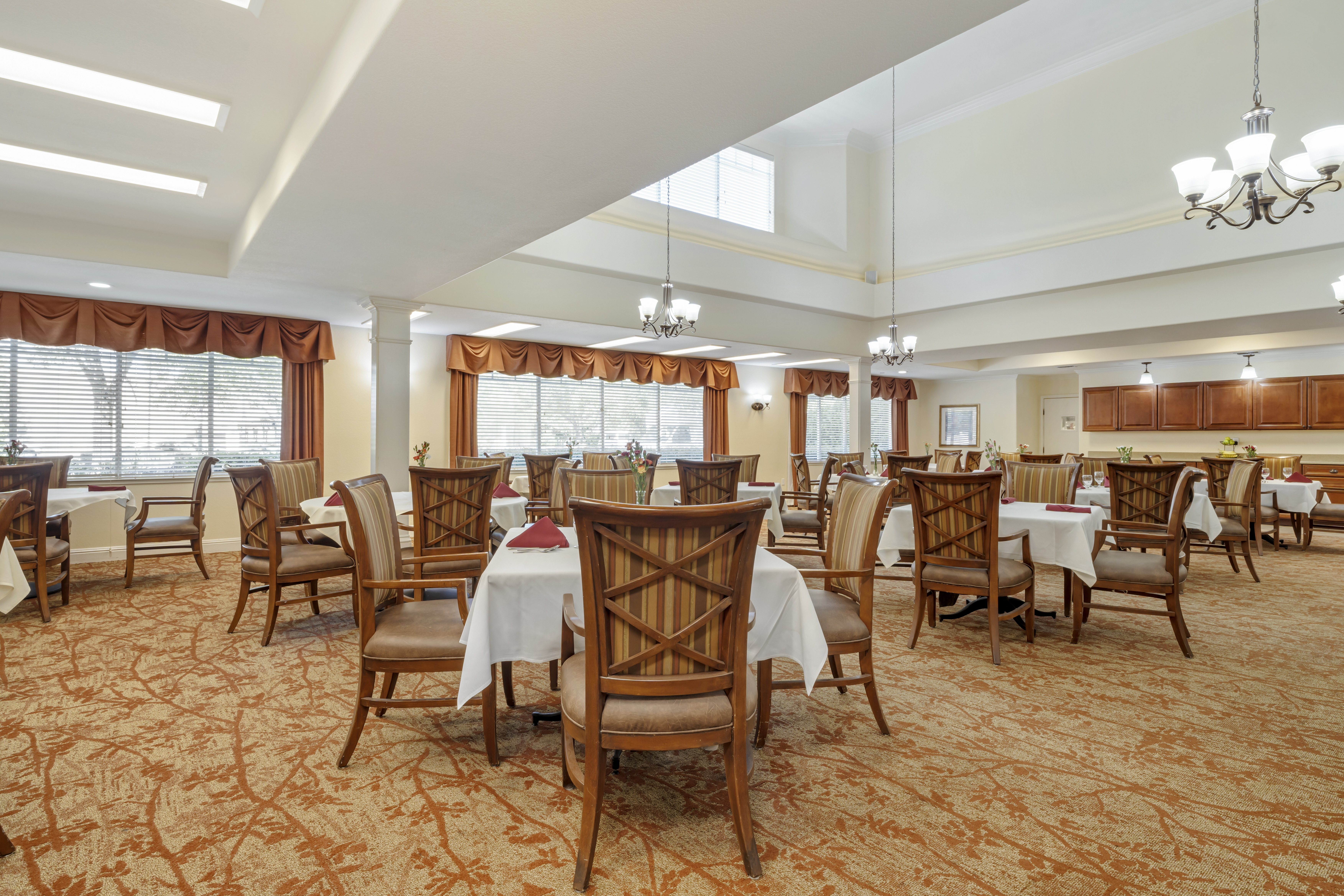 windsor-dining-room